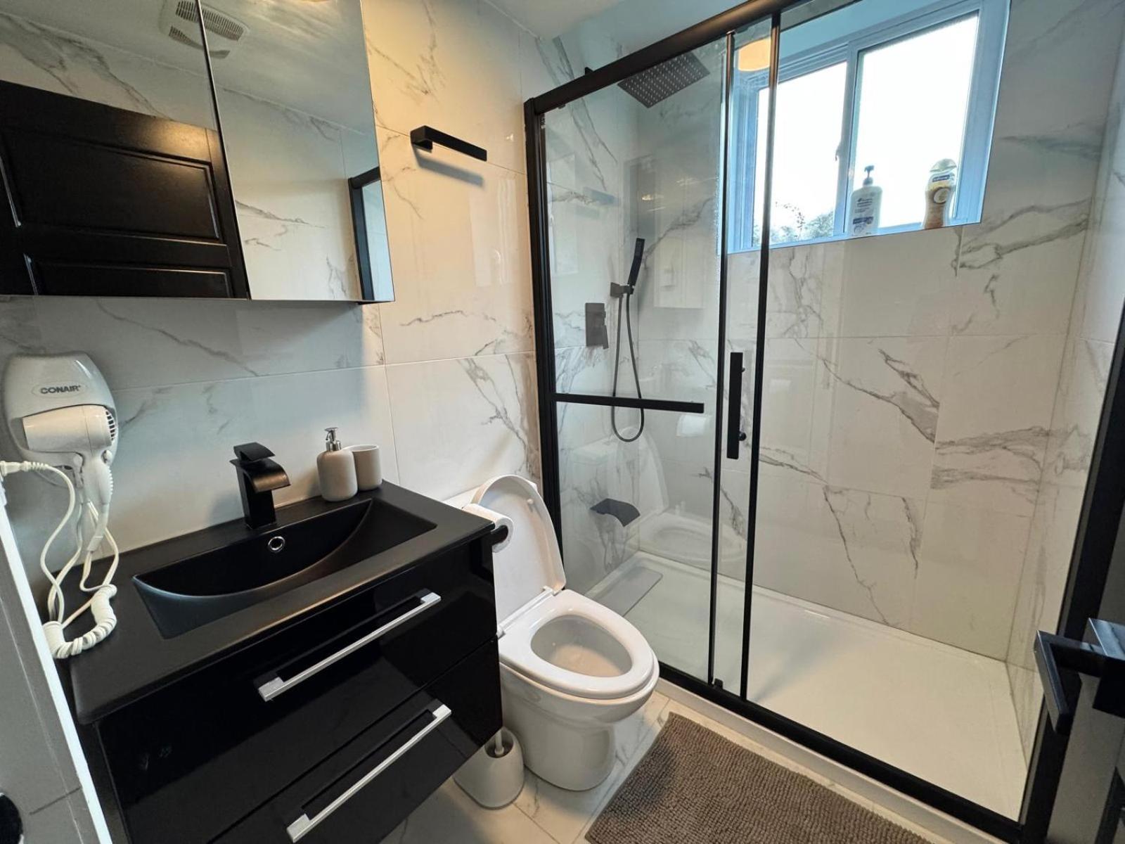 Ndg Dreams! New & Modern 3Br Easy City Life Montreal Luaran gambar